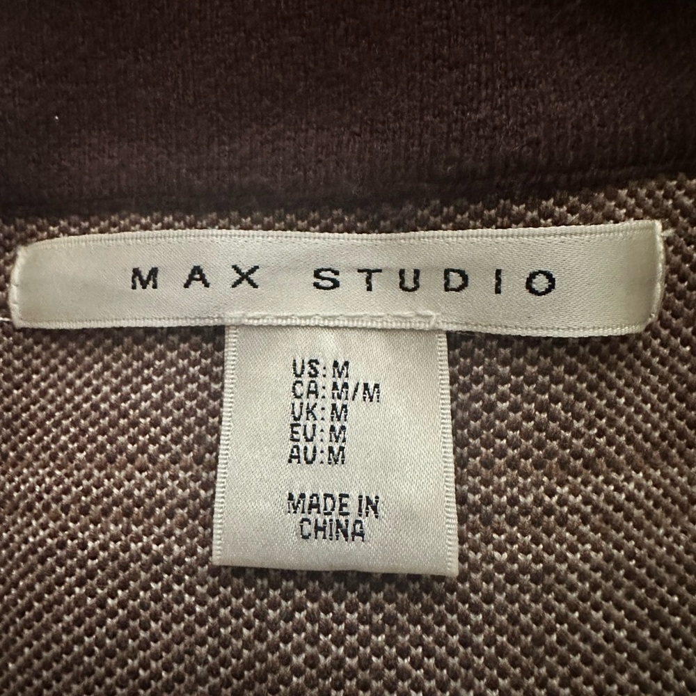Max Studio One Button Closure Cropped Blazer - Size M - Picture 5 of 5